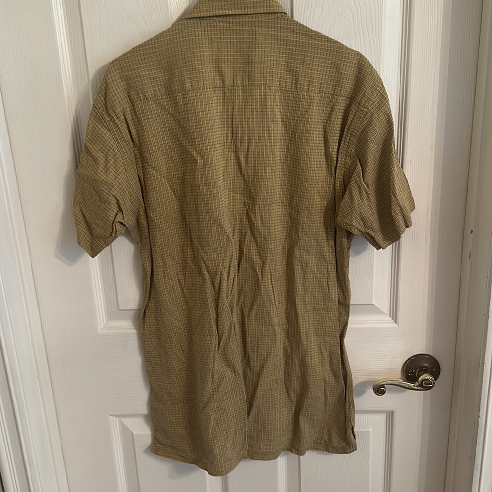 Nice button down XL - Picture 3 of 3